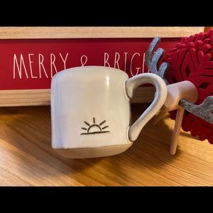 Magnolia Sunrise Stoneware Mug
